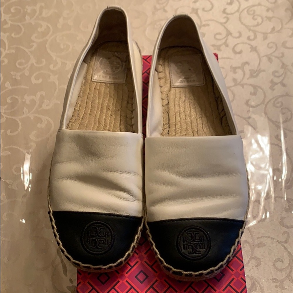 Tory Burch flats